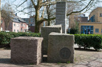 Sehenswürdigkeiten, Granitsteine aus Saint-Brieuc, Foto-Nr. 4, 02.04.2010|50.87361667,6.16444721991